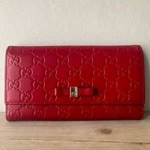 Gucci ✨ Long Wallet  Ribbon Red